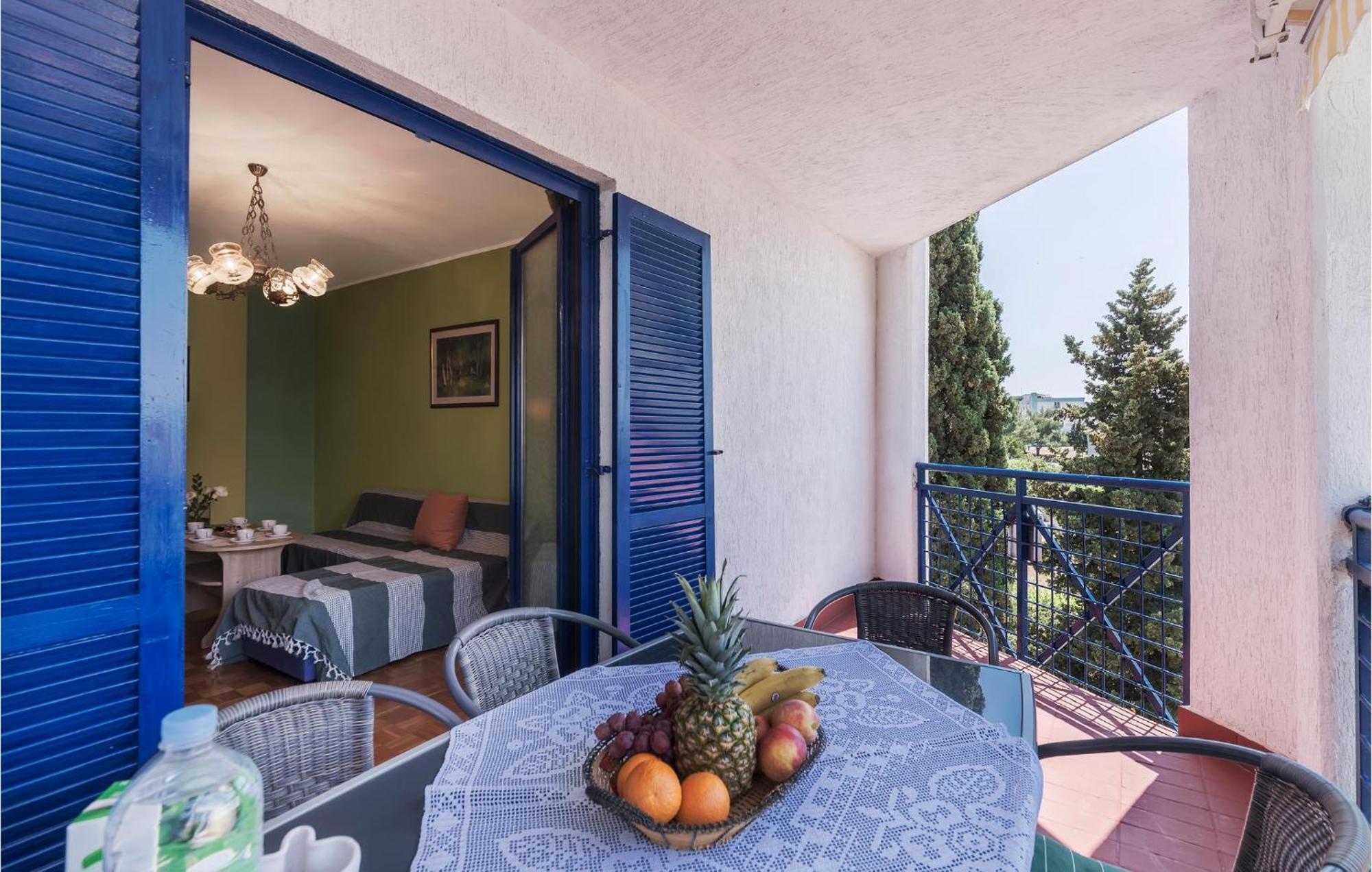 Gorgeous Apartment In Pula With House Sea View Buitenkant foto