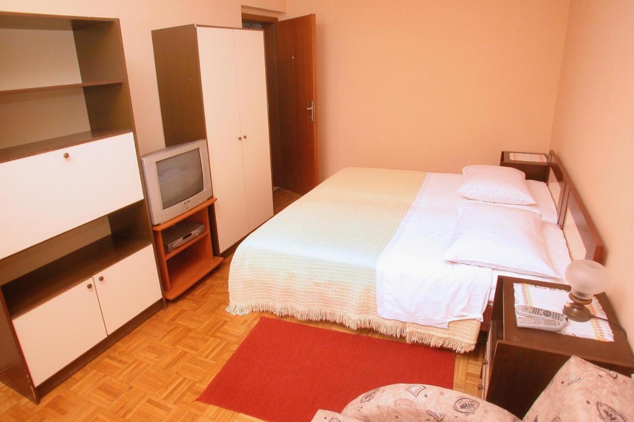 Gorgeous Apartment In Pula With House Sea View Buitenkant foto