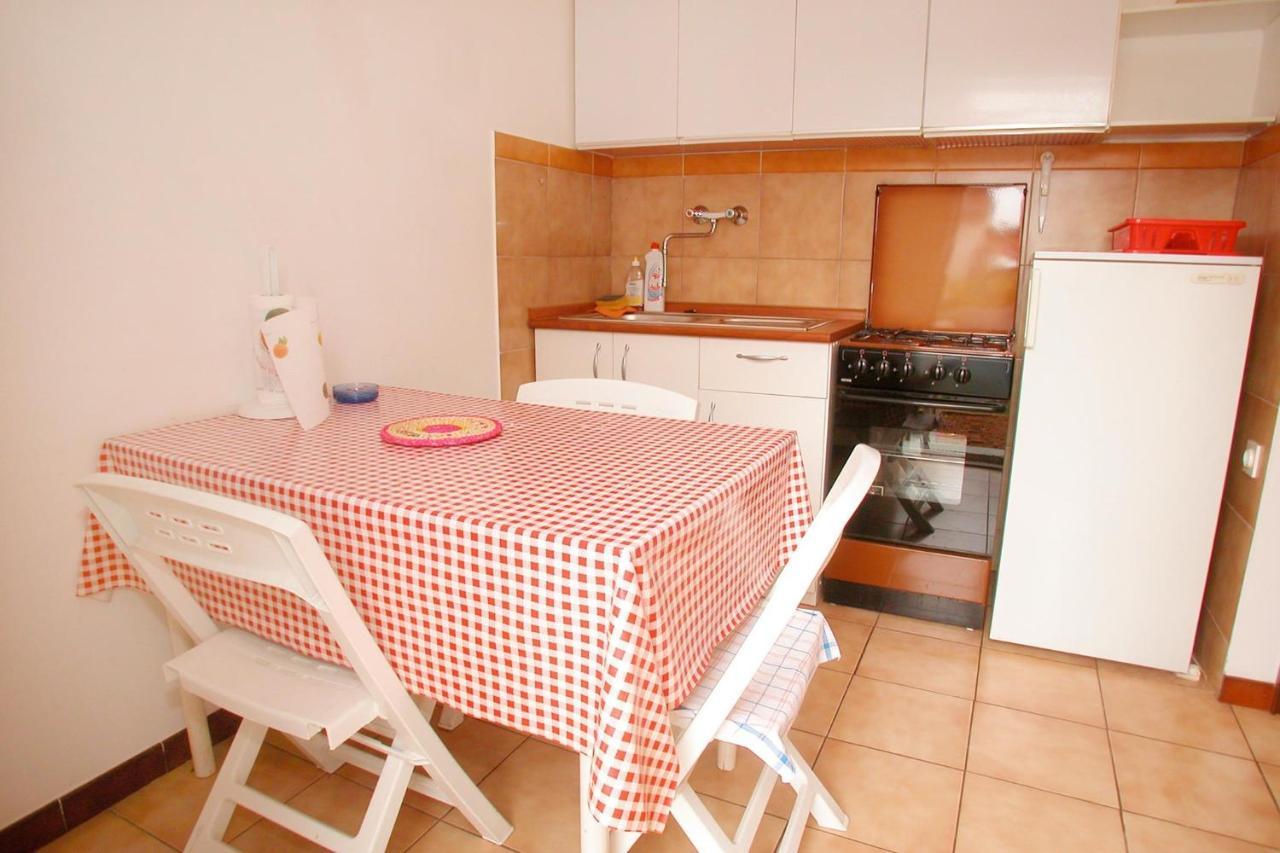 Gorgeous Apartment In Pula With House Sea View Buitenkant foto